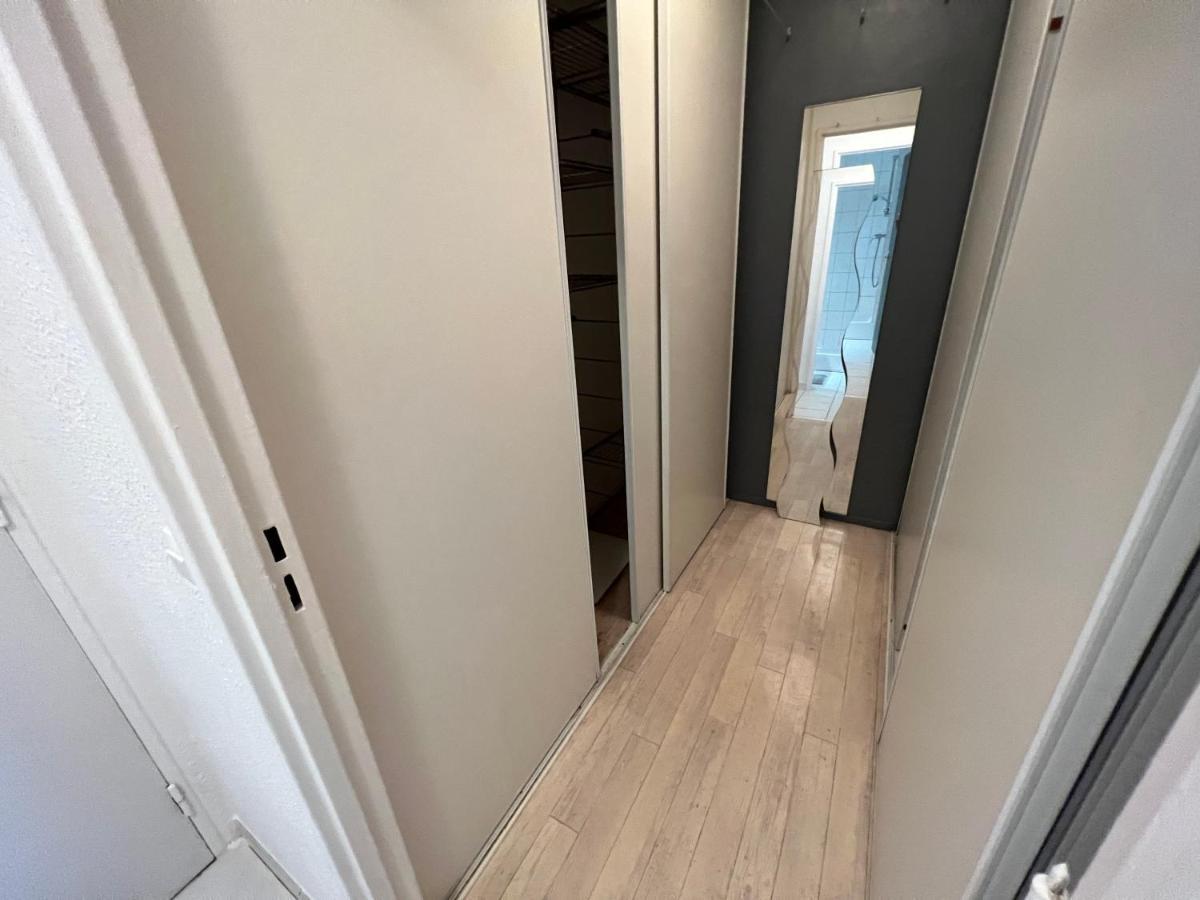 Mon Palmier Grand Parking Un-sejour-a-part Apartment